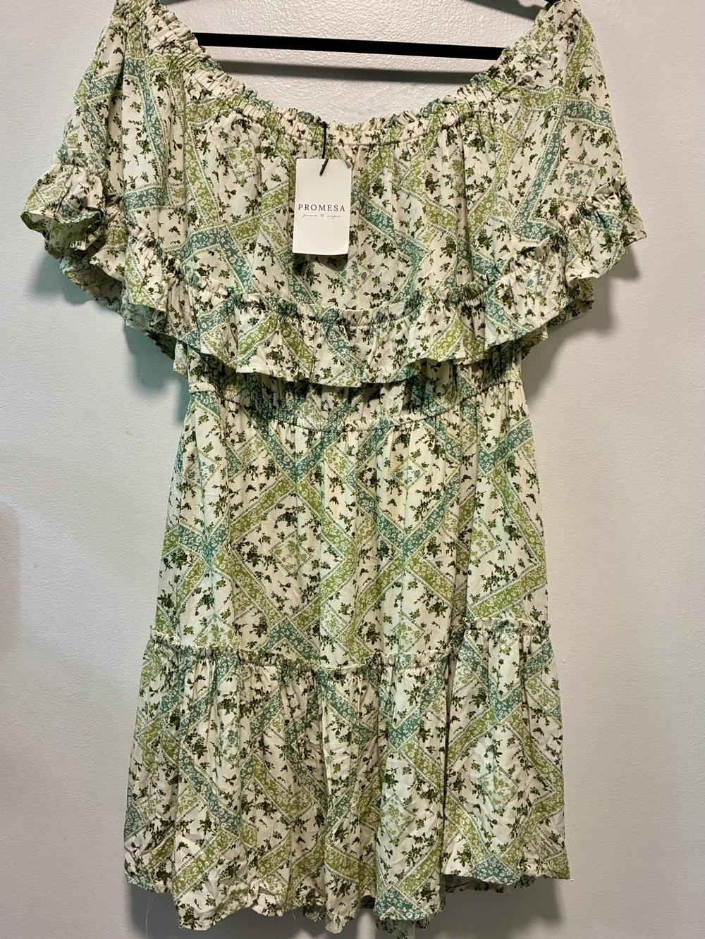 Promesa Off-Shoulder Green/Blue Floral Mini Dress